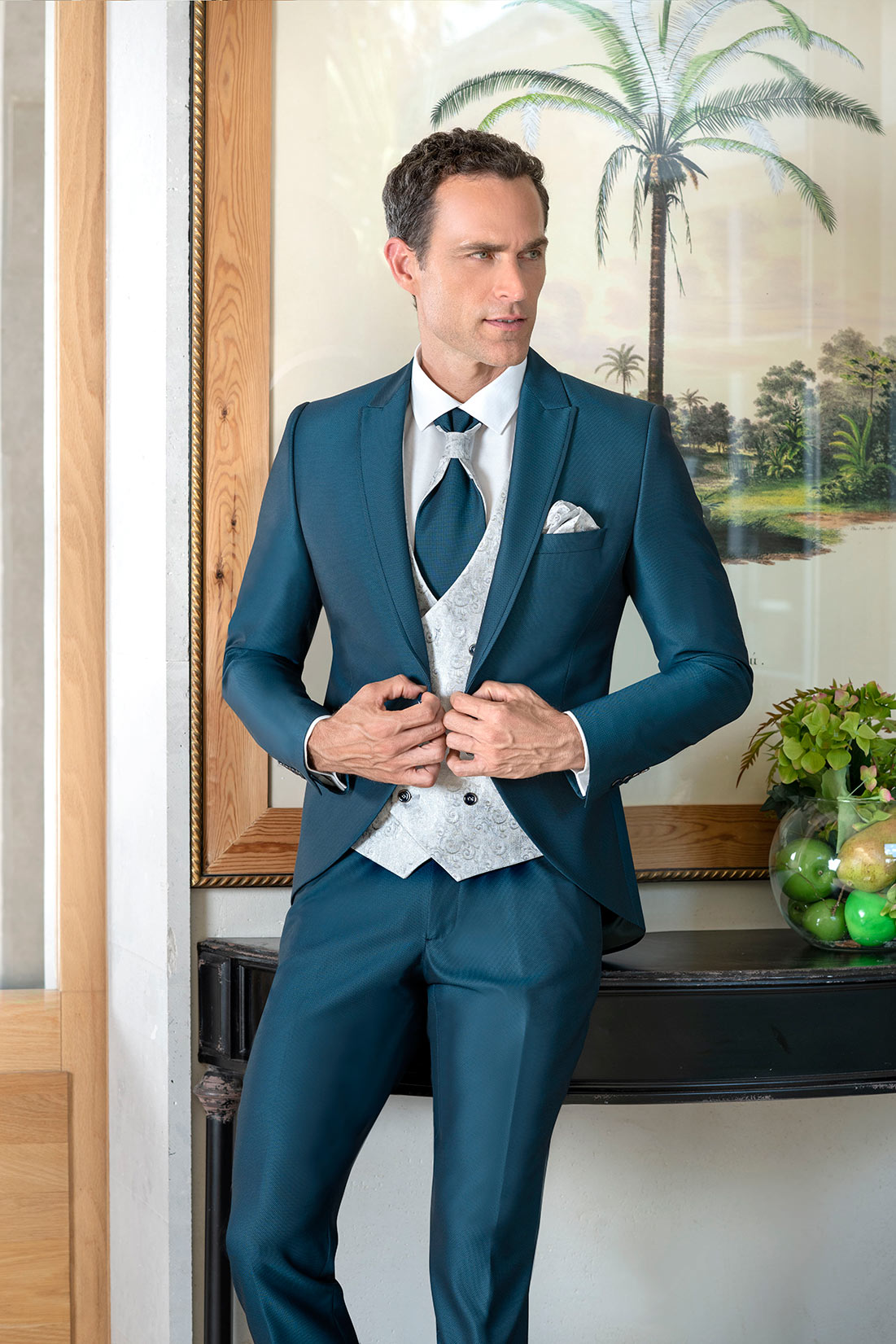 Trajes de ceremonia de la marca ENZO ROMANO en Verdú Ceremonia, Especialistas en trajes de boda y complementos para hombre en Valdepeñas, Ciudad Real